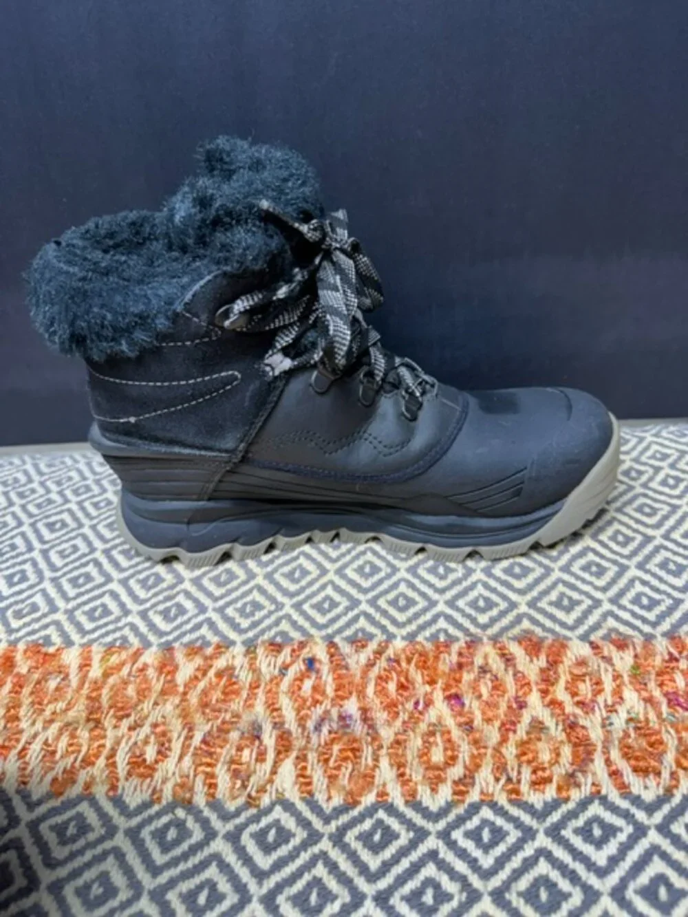 Merrell Winter Boots Woman's Size 8